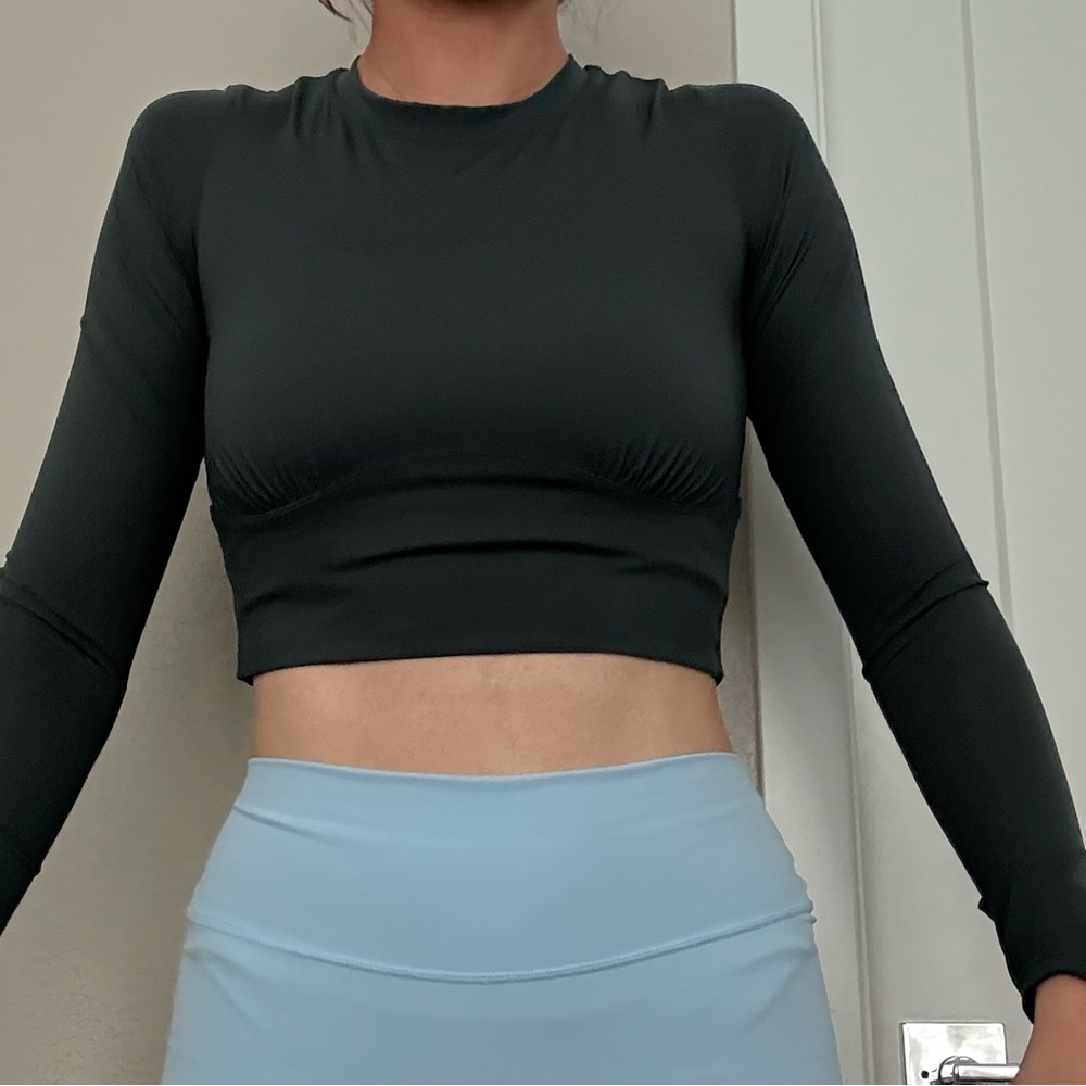 Dark green Long Sleeve athletic Crop Top